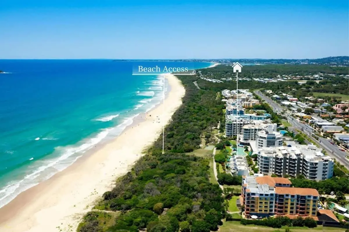 Absolute Beachfront Marcoola - Private Pool - Private Spa Bath - Games 0*,